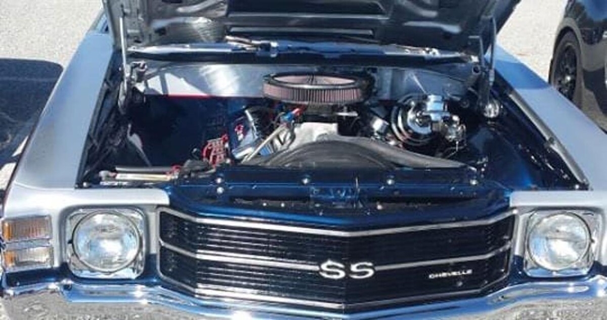 Images Collins Collision & Auto Repair