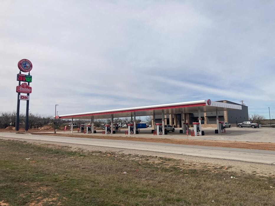 Images DK Gas Station