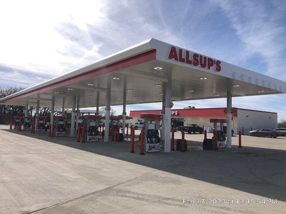 Images DK Gas Station