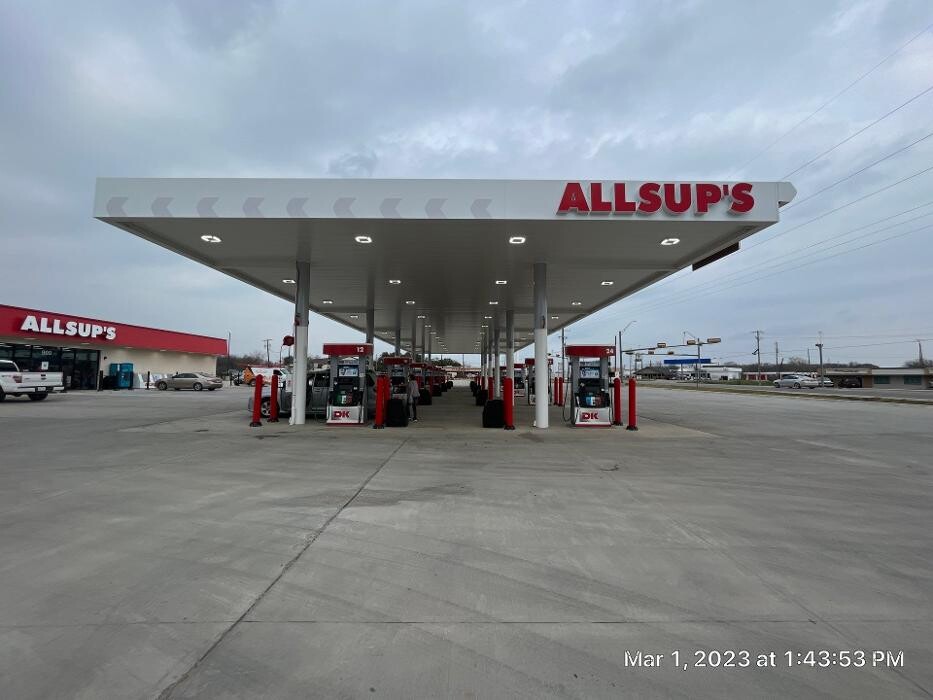 Images DK Gas Station