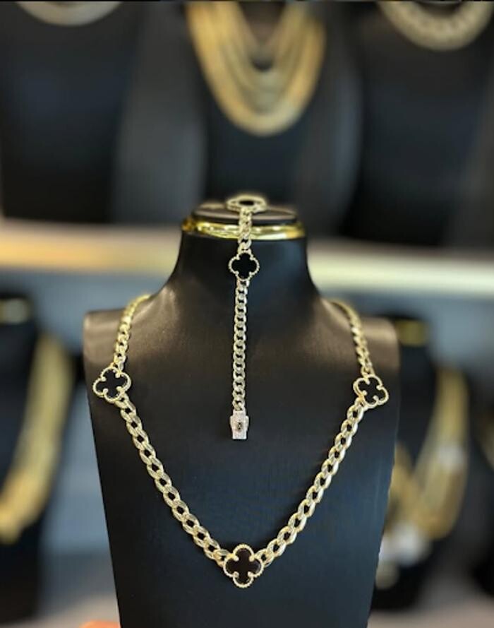 Images EHYBI JEWELRY / Joyería Miami EEUU