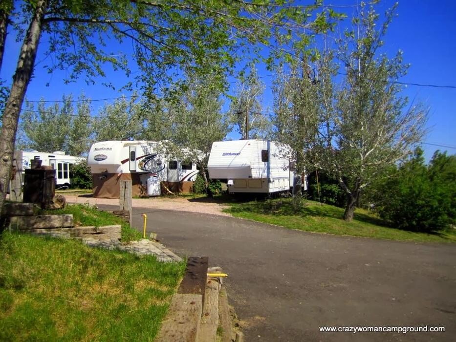 Images Green Tree's Crazy Woman Campground