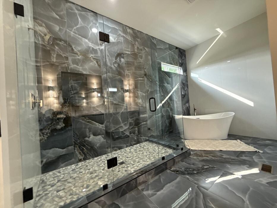 Images Universal Remodel