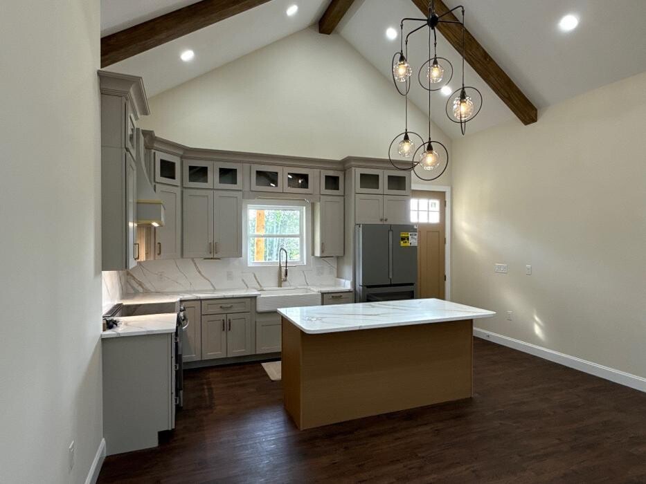Images Universal Remodel