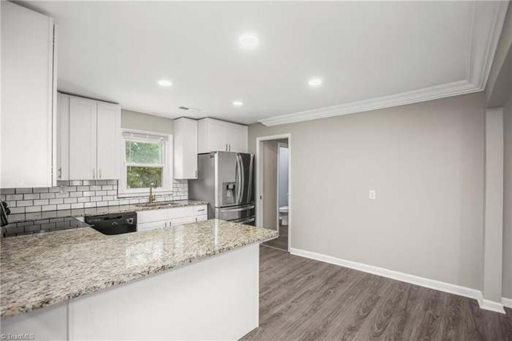 Images Universal Remodel