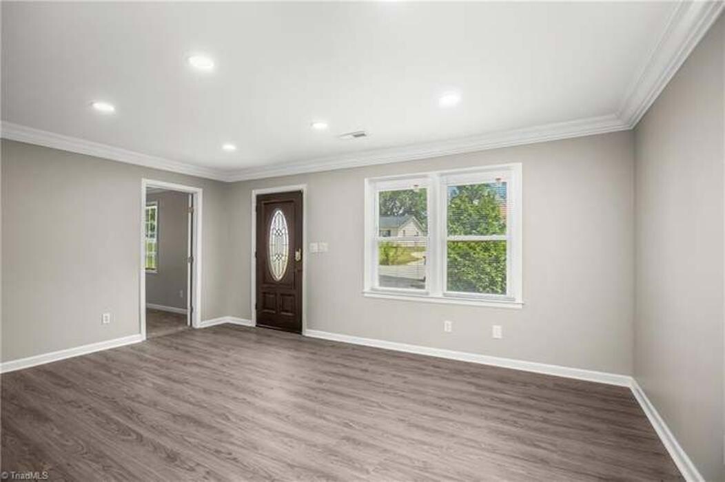 Images Universal Remodel