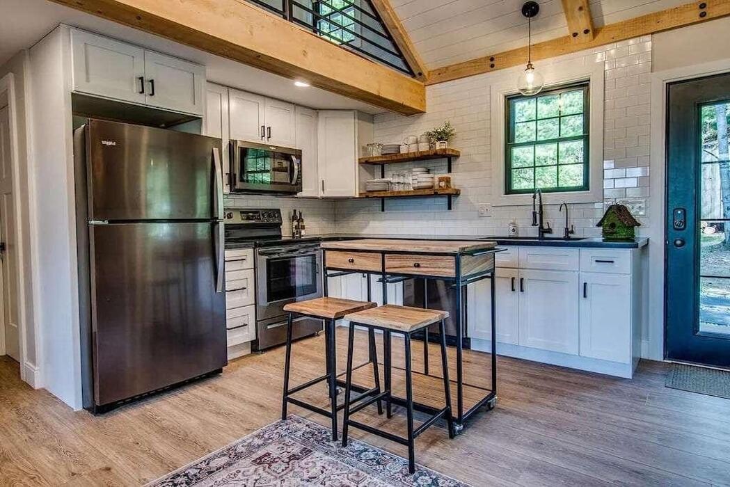 Images Universal Remodel