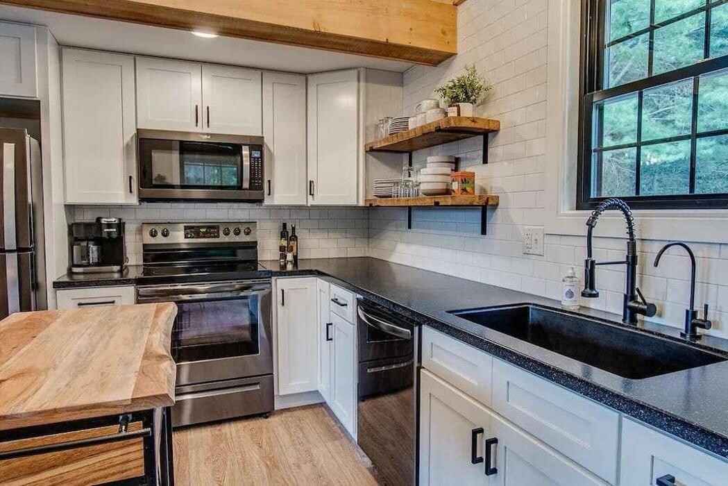 Images Universal Remodel