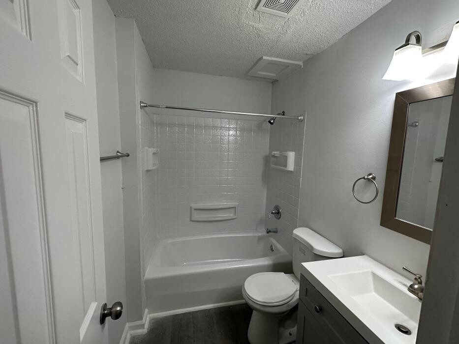 Images Universal Remodel