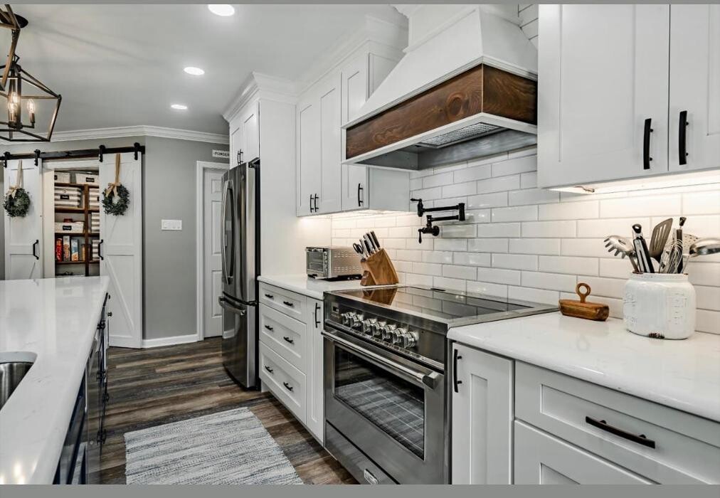 Images Universal Remodel