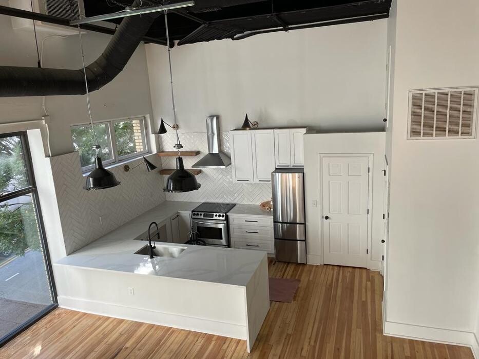 Images Universal Remodel