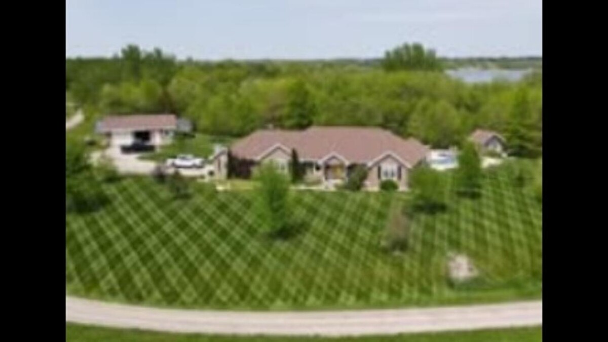 Images Loe Lawn & Landscape