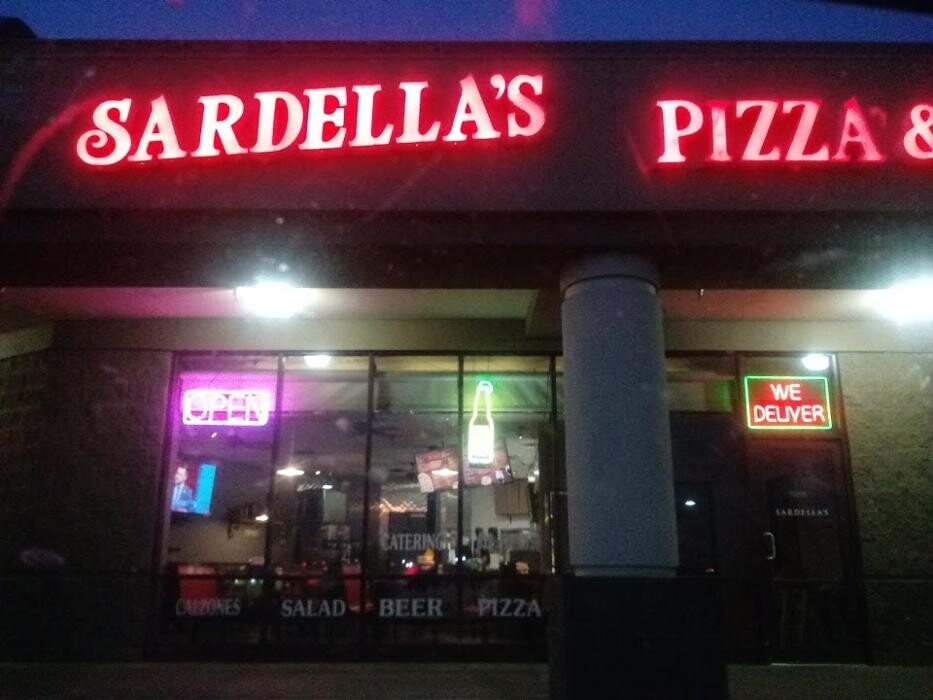 Images Sardella's Pizza & Wings