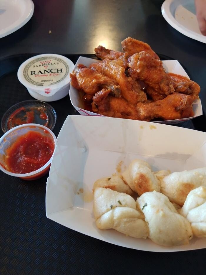 Images Sardella's Pizza & Wings