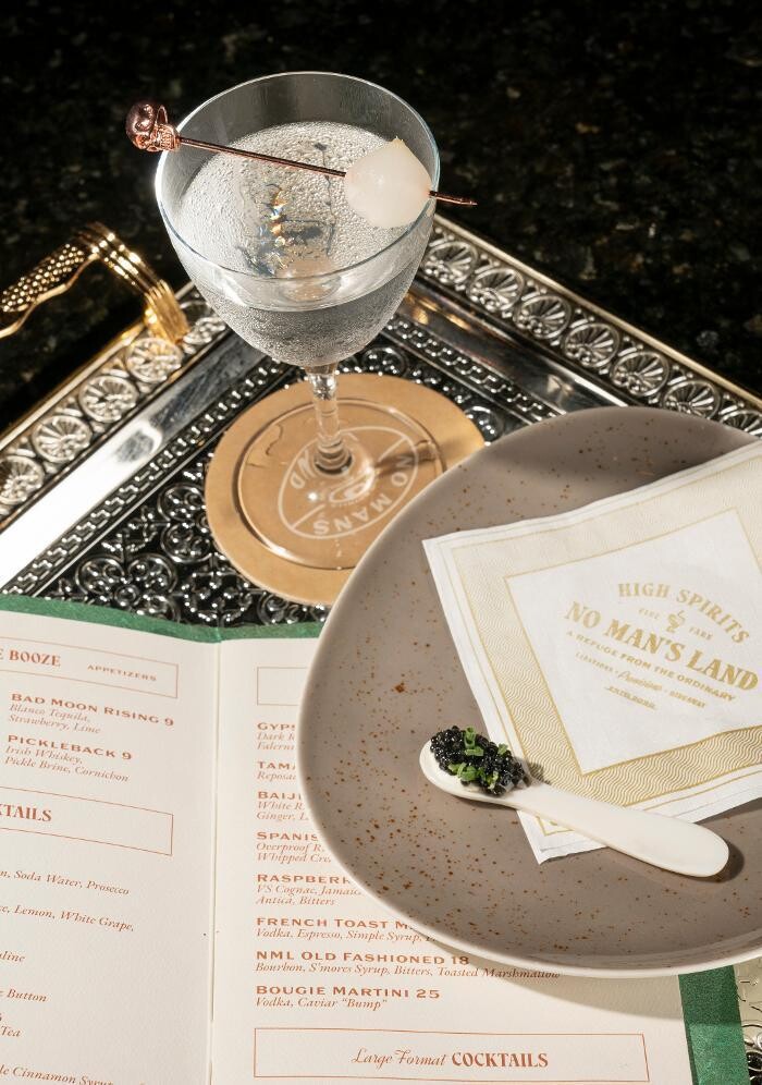 Images No Man's Land Cocktail Parlor & Eatery