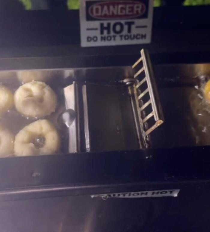 Images Mike's Mini Donuts