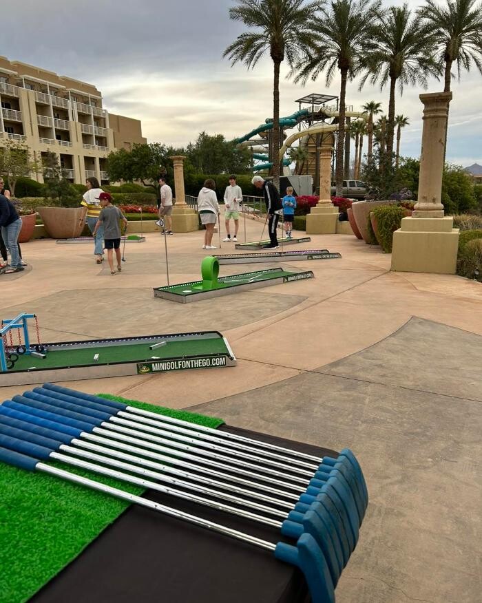 Images Mini Golf on the Go-Arizona's Mini Golf that Comes to You
