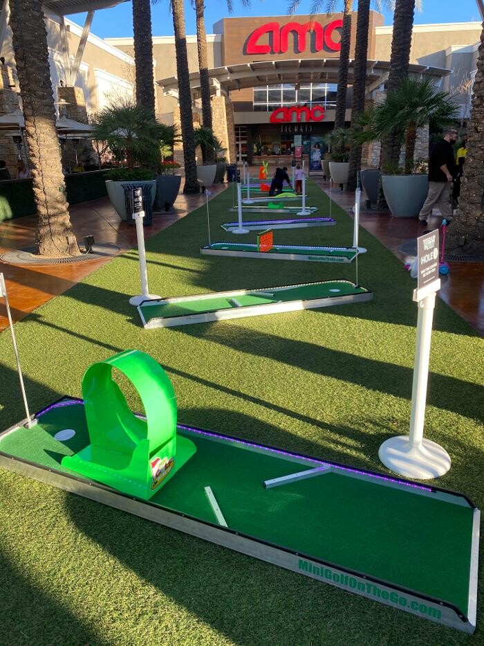 Images Mini Golf on the Go-Arizona's Mini Golf that Comes to You