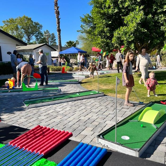 Images Mini Golf on the Go-Arizona's Mini Golf that Comes to You