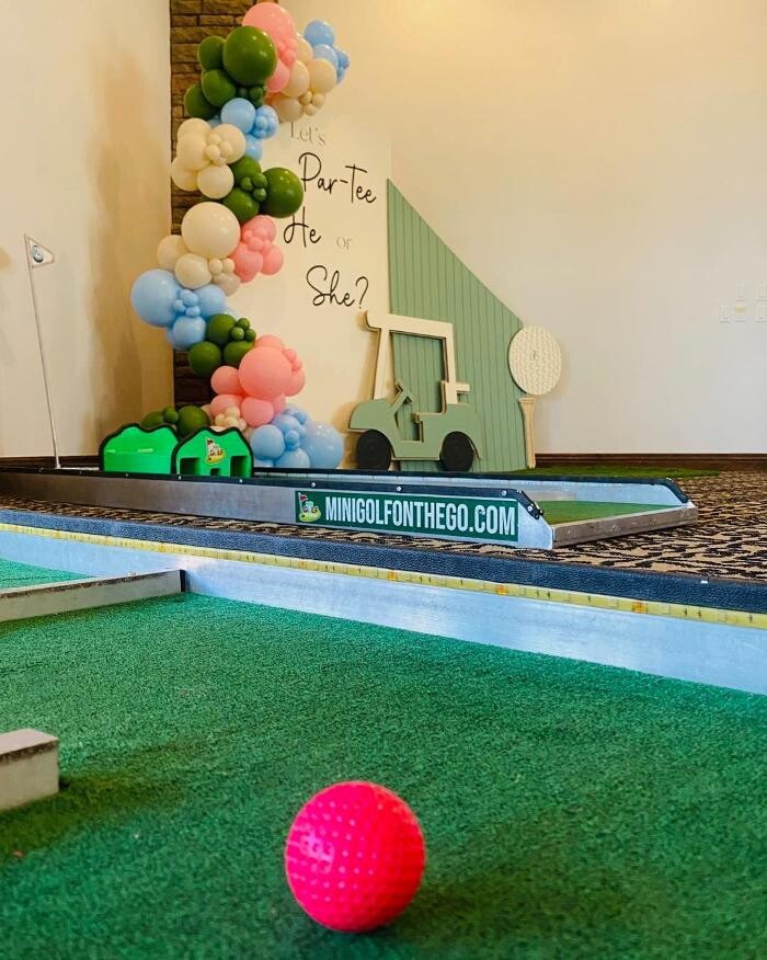 Images Mini Golf on the Go-Arizona's Mini Golf that Comes to You