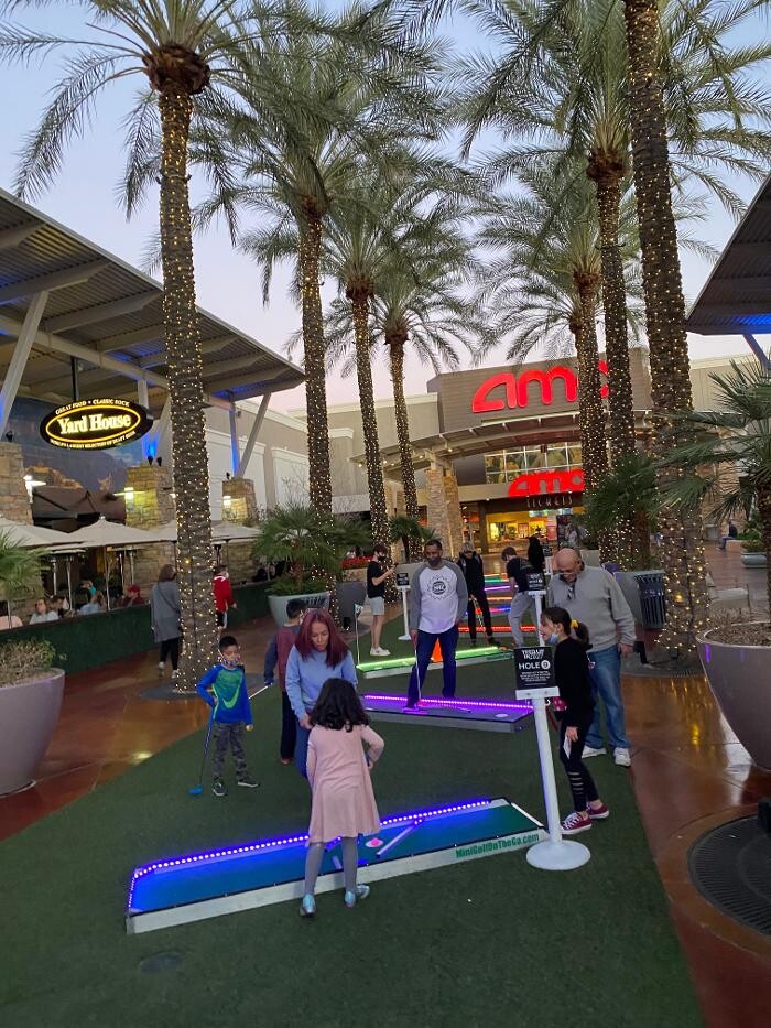 Images Mini Golf on the Go-Arizona's Mini Golf that Comes to You