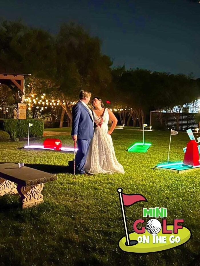 Images Mini Golf on the Go-Arizona's Mini Golf that Comes to You