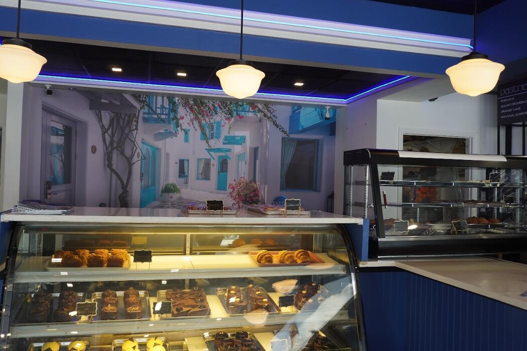 Images Meraki Gyro & Bakery
