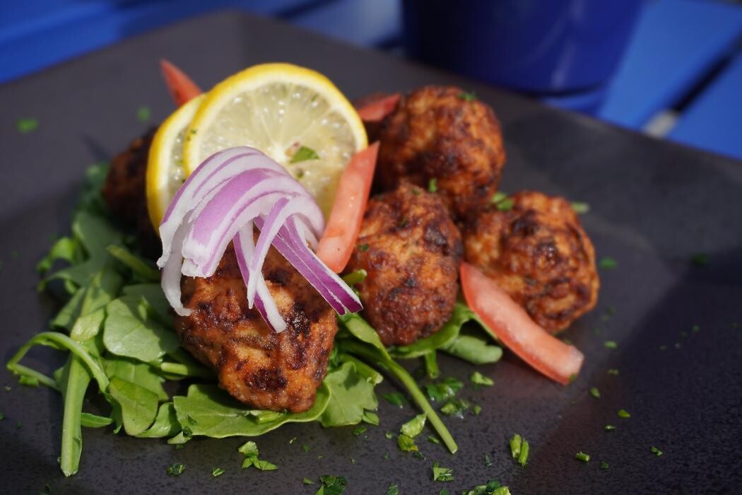 Images Meraki Gyro & Bakery