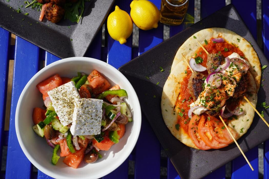 Images Meraki Gyro & Bakery