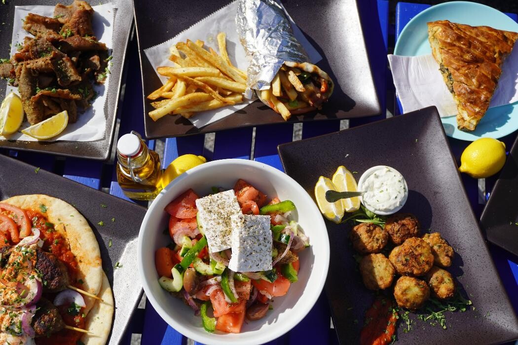 Images Meraki Gyro & Bakery