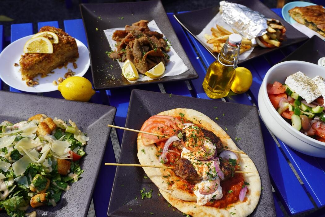 Images Meraki Gyro & Bakery