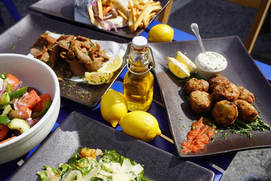 Images Meraki Gyro & Bakery