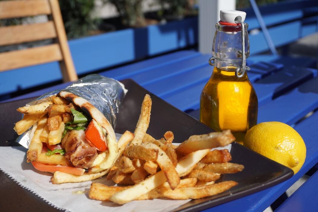 Images Meraki Gyro & Bakery