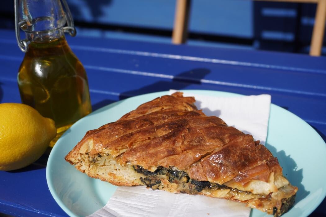 Images Meraki Gyro & Bakery