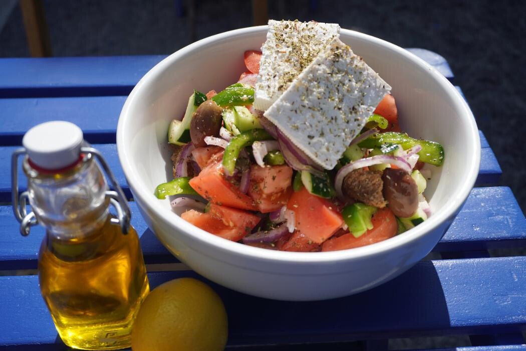 Images Meraki Gyro & Bakery