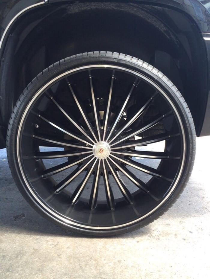 Images Howie's Tire & Wheel