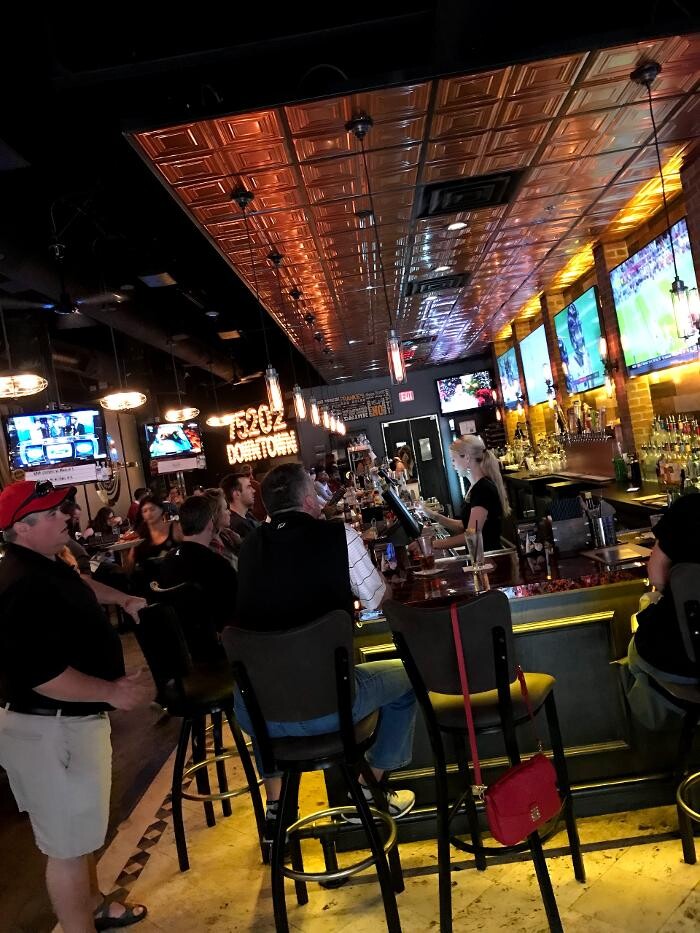 Images Frankie's Downtown