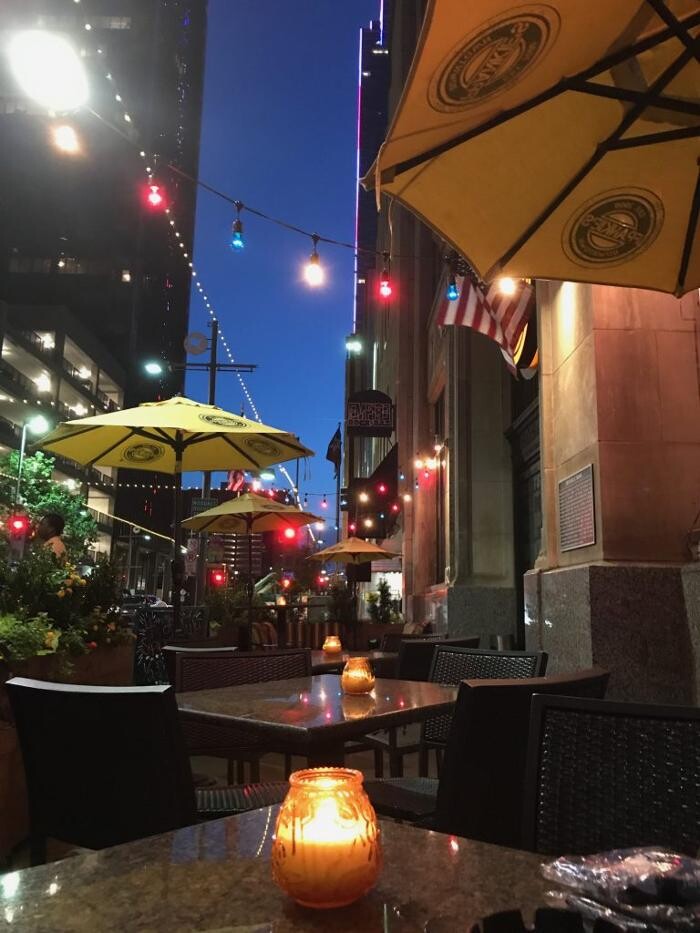 Images Frankie's Downtown