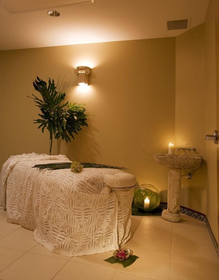 Images Daired's Salon & Spa Pangea