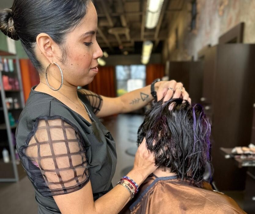 Images Daired's Salon & Spa Pangea