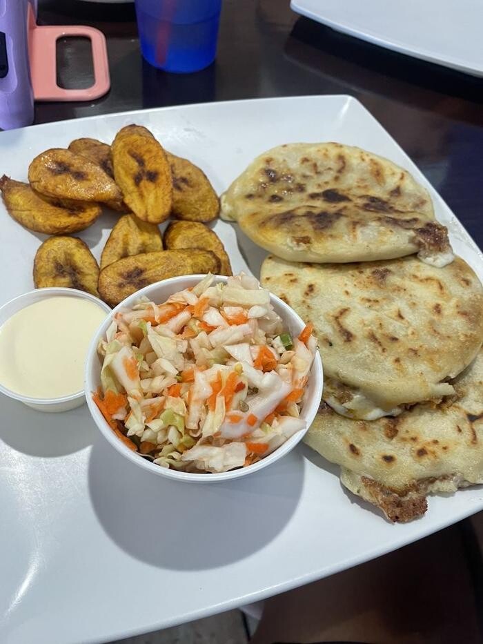 Images Cristina's Salvadorean Food