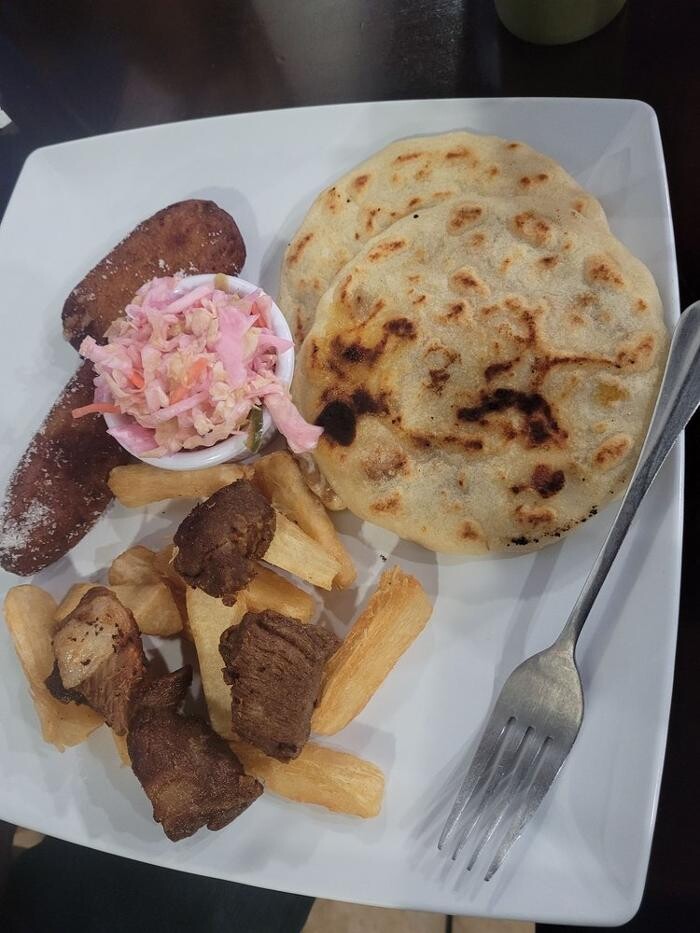 Images Cristina's Salvadorean Food
