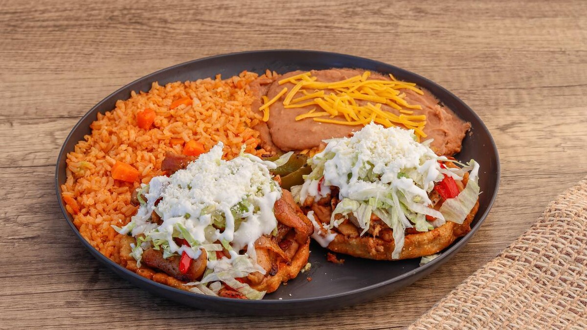 Images Checo's Taco Shop