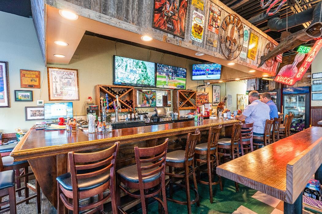 Images Charlie's Creole Kitchen