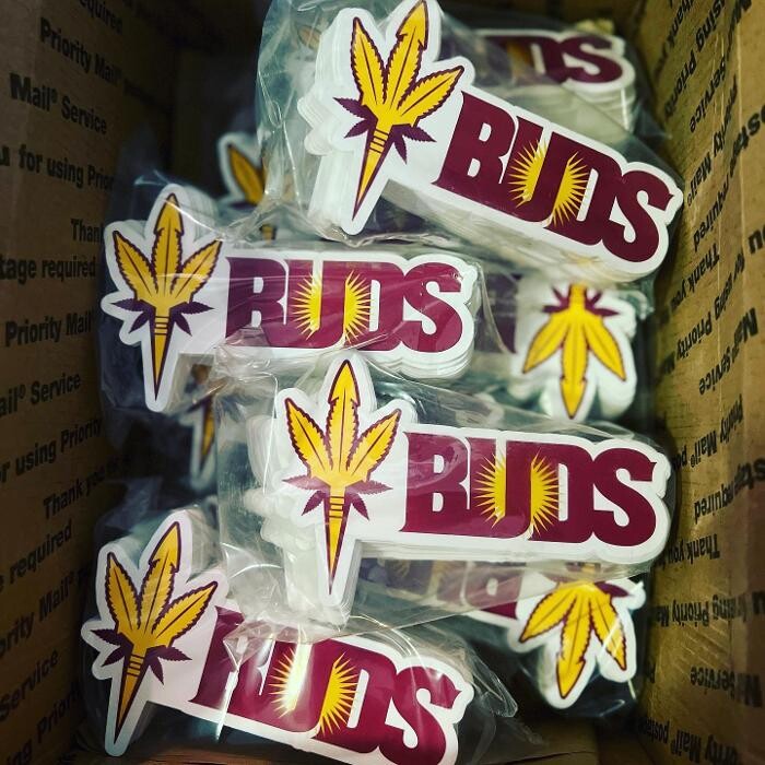 Images Bud's on Grand