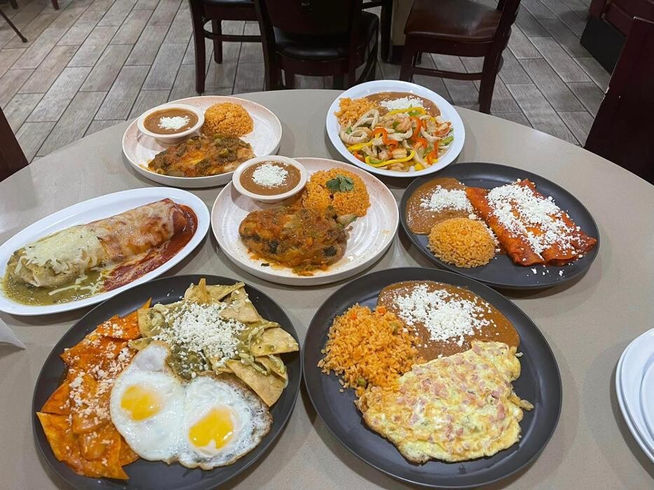 Images Bertha's Restaurant "El sabor de los Mochis"