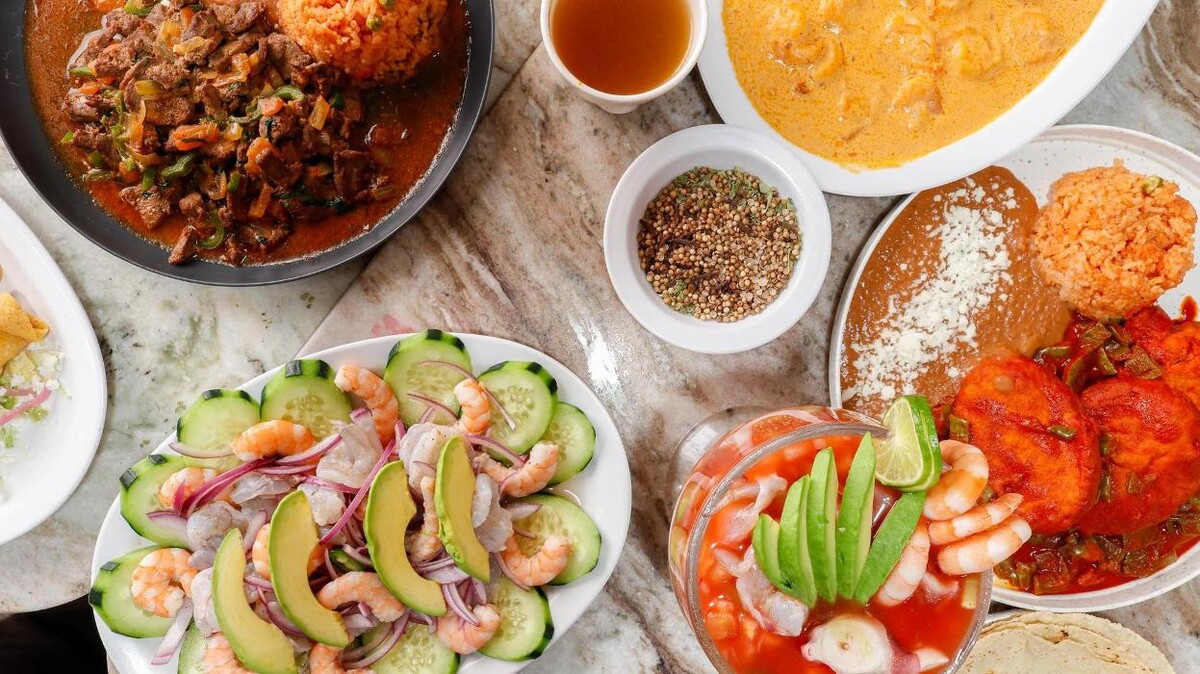Images Bertha's Restaurant "El sabor de los Mochis"