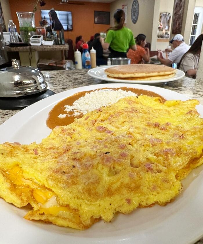 Images Bertha's Restaurant "El sabor de los Mochis"