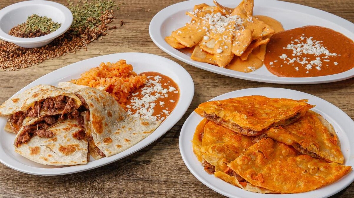 Images Bertha's Restaurant "El sabor de los Mochis"