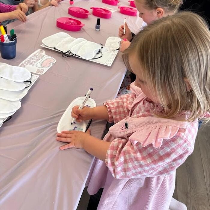 Images St. Louis Children's Party